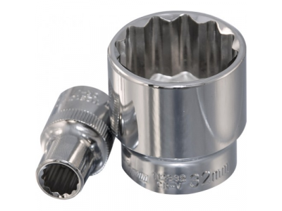 Головка торцевая 12 гранная 1/2"DR 30 мм., Ombra 112330